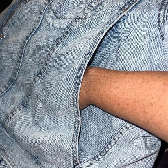 American Eagle Light Denim 90s Trucker Barn Jacket With Sherpa Lining Large - Picture 6 of 8